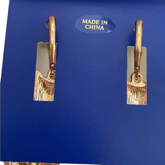 Bella Jack Crystal Cat Dangle Earrings - Golden Sparkle - Picture 7 of 8